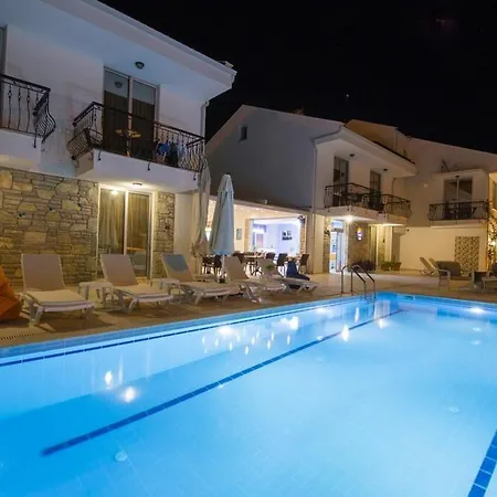Bed & Breakfast Beyaz Ev Datça