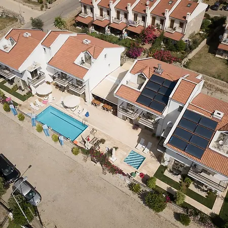 Oda ve Kahvaltı Beyaz Ev